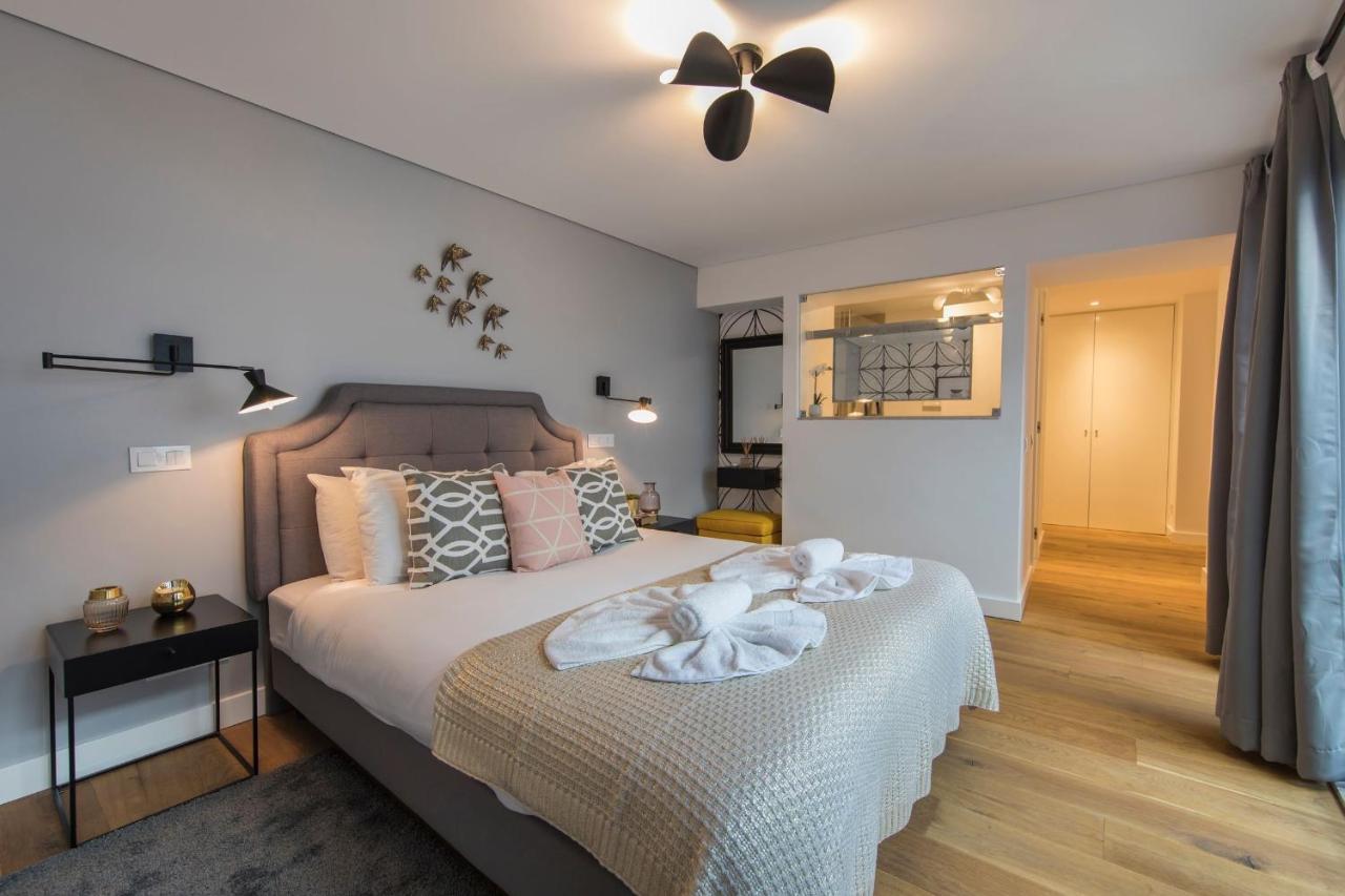 Lovelystay - Modern And Colourful Flat In The Heart Of Graca Lisboa