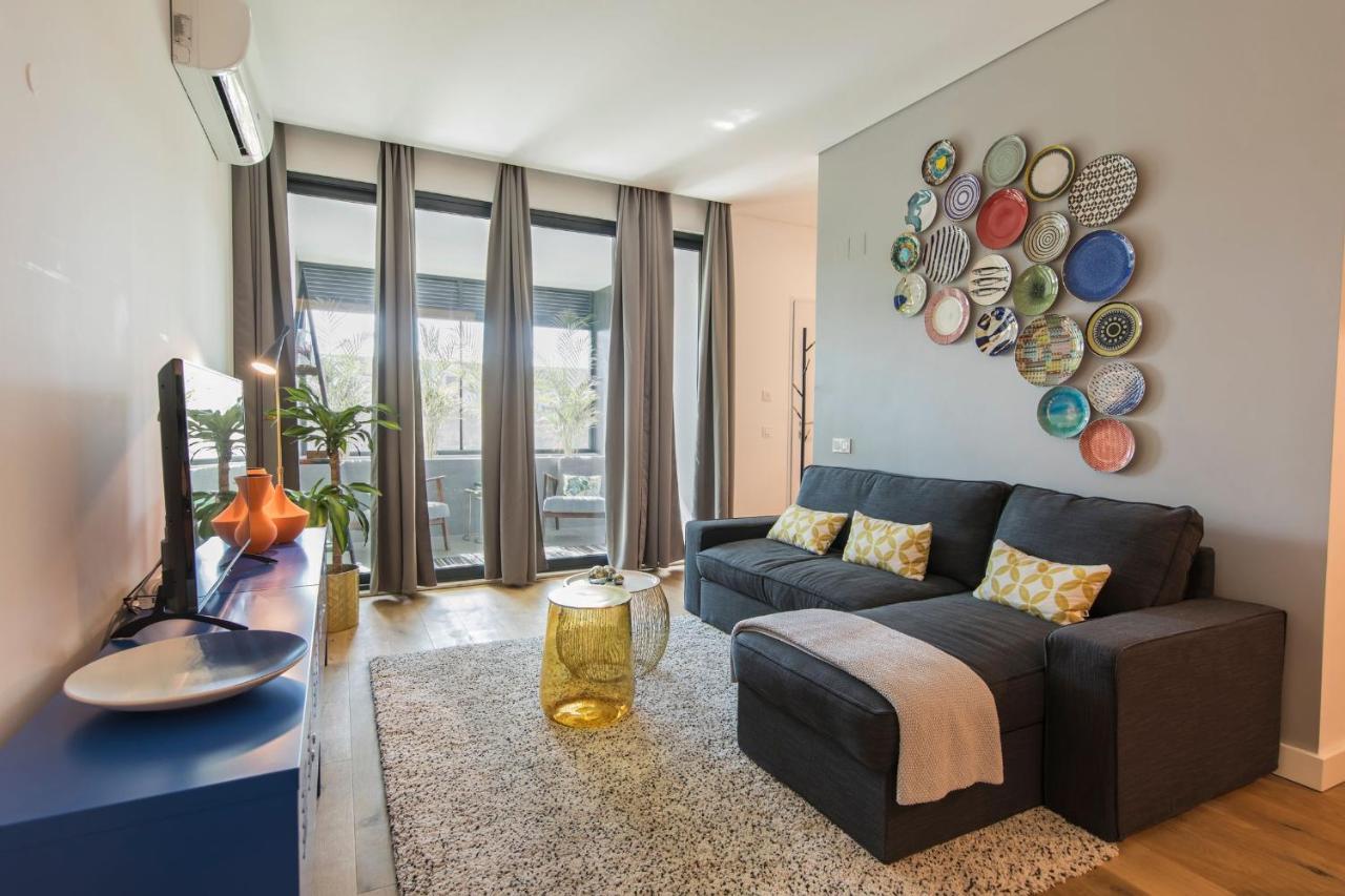 Lovelystay - Modern And Colourful Flat In The Heart Of Graca Lejlighed